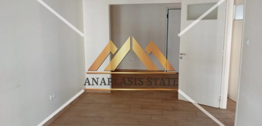 Ενοικίαση διαμερίσματος 3ου ορόφου, Καλλιθέα, 70 τ.μ.| 650 €