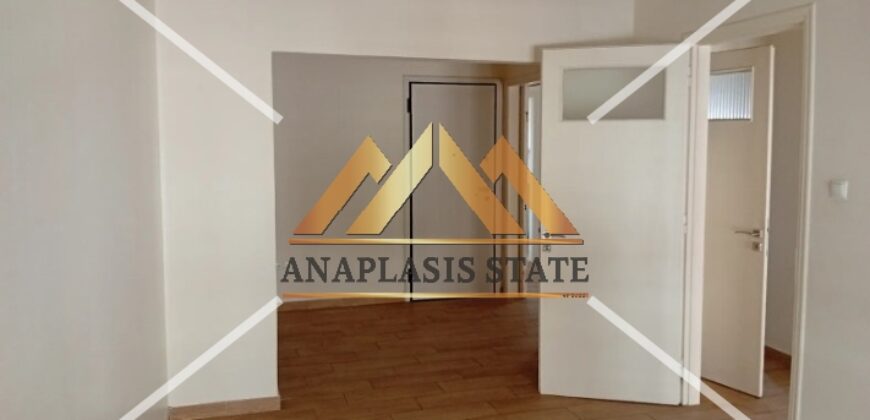 Ενοικίαση διαμερίσματος 3ου ορόφου, Καλλιθέα, 70 τ.μ.| 650 €