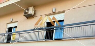 Ενοικίαση οροφοδιαμερίσματος 1ου ορόφου, Περιστέρι, 90 τ.μ.| 700 €