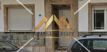 Ενοικίαση διαμερίσματος μονοκατοικίας ισογείου ορόφου, Ν. Κόσμος, 85 τ.μ.| 700 €